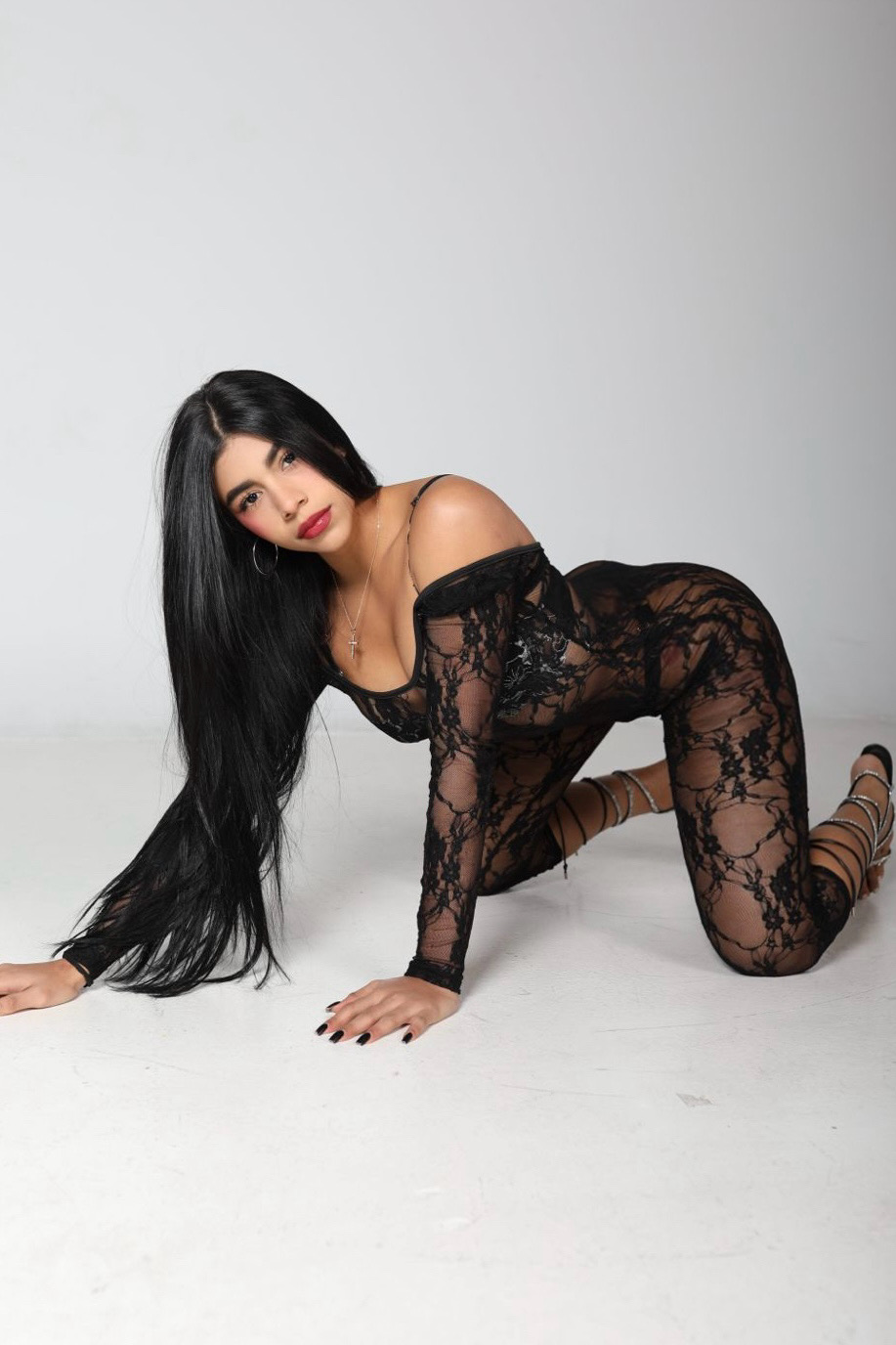 Escort - DULCE - Ibiza Tops